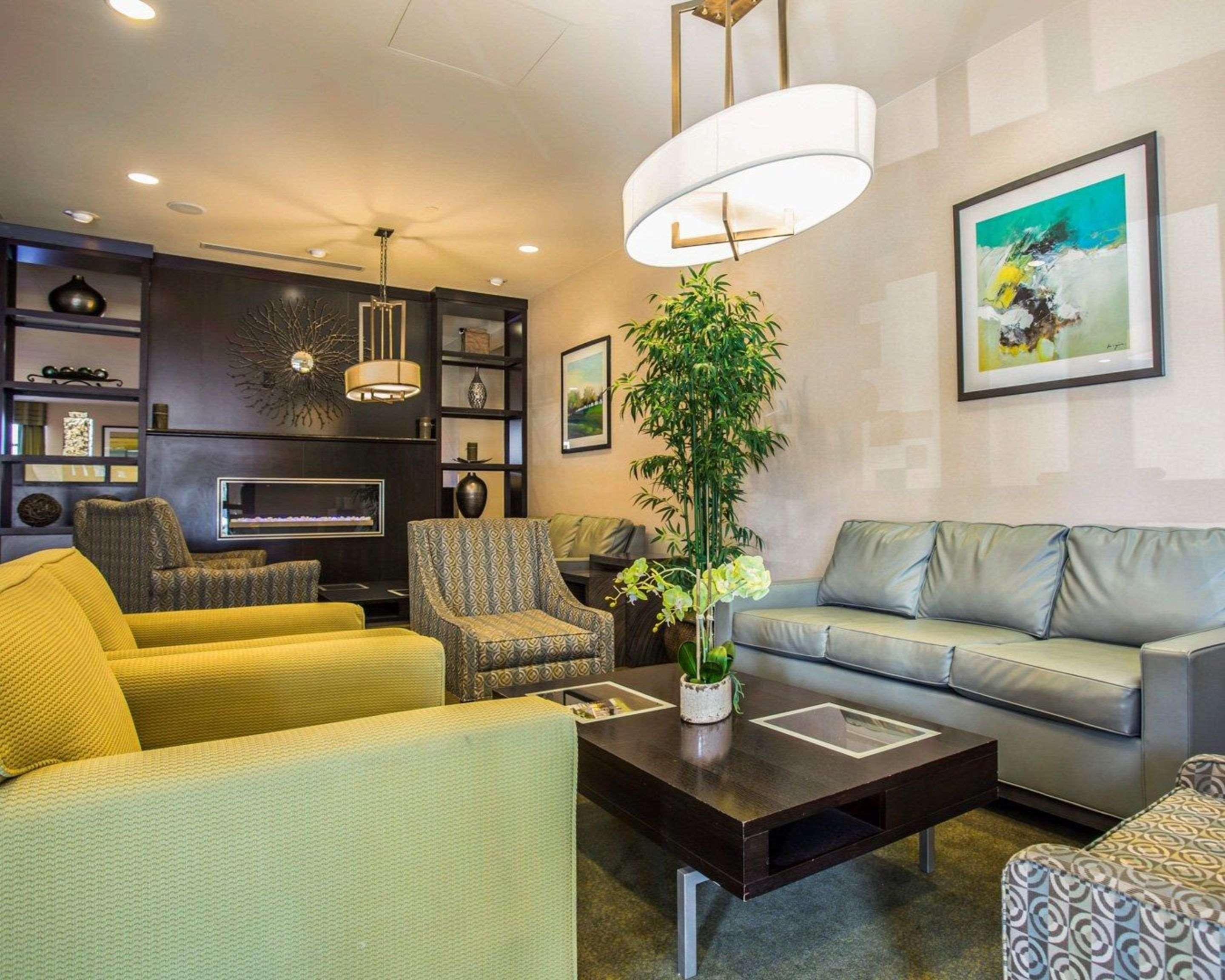 Comfort Suites Huntersville Near Lake Norman Exterior foto