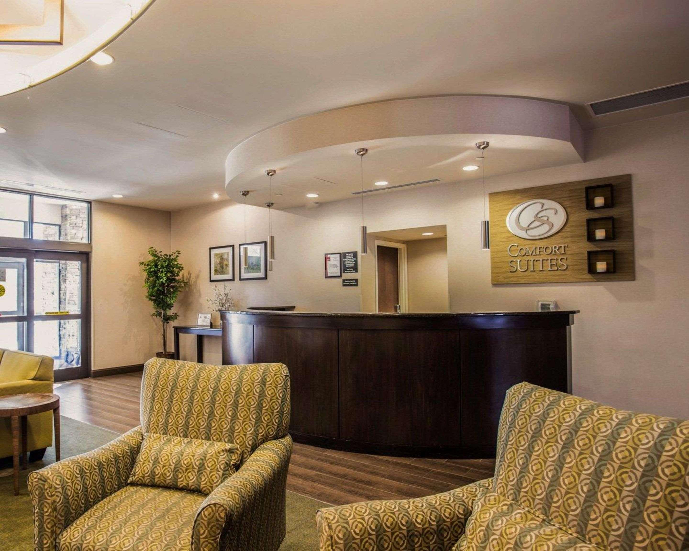 Comfort Suites Huntersville Near Lake Norman Exterior foto