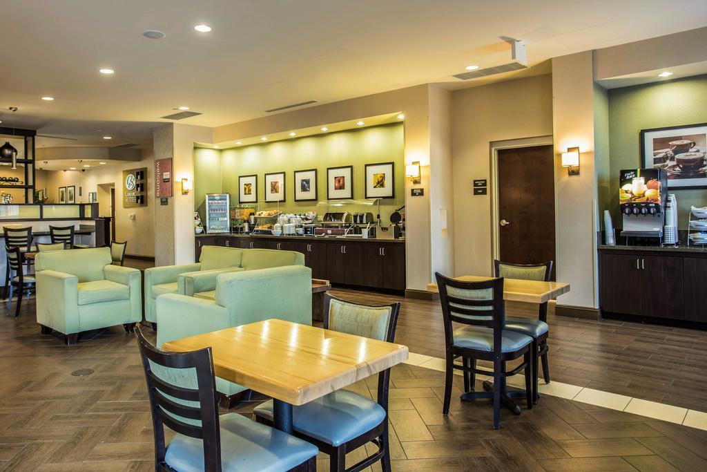 Comfort Suites Huntersville Near Lake Norman Exterior foto